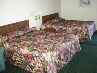 Towne and Country Motel - 6