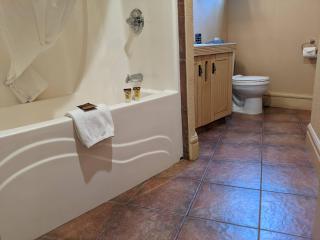 Third Mission Heritage Suites - 6