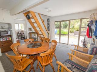 Pihanga Cottage - Kuratau Bach - 5