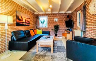 Pet Friendly Home In Wolphaartsdijk - Wolphaartsdijk - 1