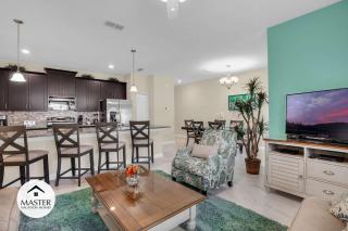 4 Bedrooms 3 Bathrooms Storey Lake 3150 Pp - 1