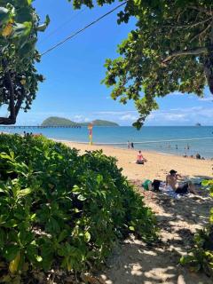 Mojo’s Salt & Pepper Cottage * 500m to beach* Pets - Palm Cove - 5