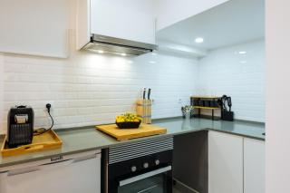 Cozy & SMALL studio in the center - Lissabon - 4