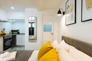 Cozy & SMALL studio in the center - Lissabon - 8
