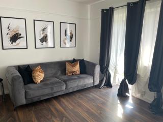 Lovely 2Bedroom 4mins from Wimbledon station - Londra - 0