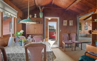 1 Bedroom Awesome Home In Kalundborg - 4