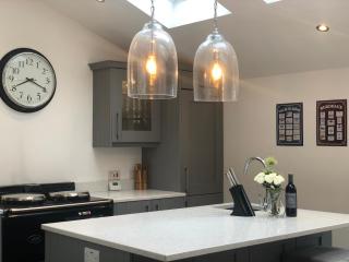 Aga Cottage - - 5