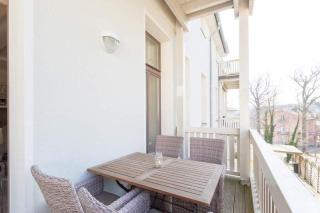 Villa Waldschloss, App 04 - Heringsdorf - 4