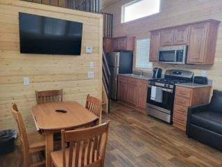 037 Tiny Home nr Grand Canyon South Rim Sleeps 8 - Valle - 4
