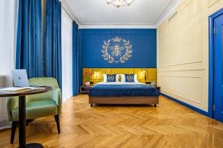 Queen Bee - Kiev - 9