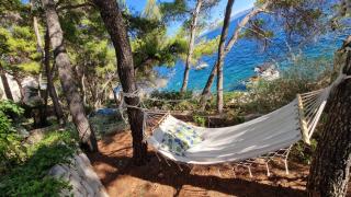 Villa V, 4-star 2-floor 1-apartment seaside property with great outdoors - Prizba - 1