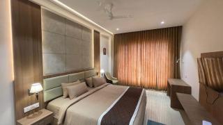 HOTEL VAHINI GRAND - 5