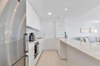 Apartment with big pool and close to beach! - 5