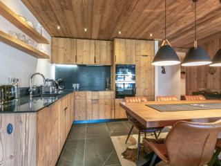 Luxueux 4 pièces avec balcon, cheminée et services conciergerie à Val-d'Isère - FR-1-694-65 - Val-d'Isère - 5