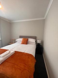 The Coral 66 Guest House Southampton - Southampton - 1