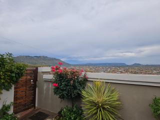 Three Stones Executive Apartments - Maseru - 9