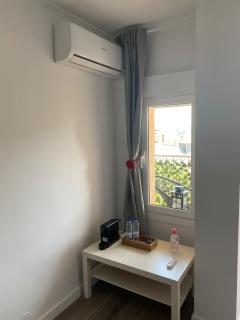 Apt céntrico con vistas, recep 24 hs, consultar piscinas - 2