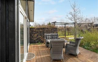 Awesome Home In Strøby With Wifi - 1