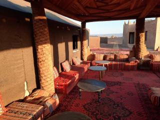 Royal Sands Camp - Erg Chigaga Luxury Camp - 3