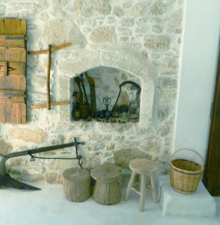 Ancient Retreat with 2-Storey Tower Gym Garden - Faneroméni - 9