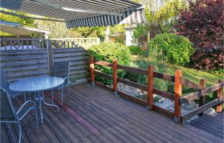 Two-Bedroom Holiday Home In Middelhagen - 6