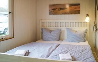 Two-Bedroom Holiday Home In Middelhagen - Alt Reddevitz - 1