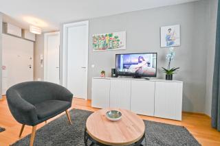 Apartman Zadar City inn 2 & FREE PRIVATE PARKING - Zadar - 1