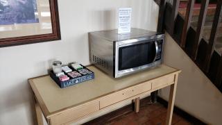 West Texas Inn & Suites with Kitchenette - Midland - 1