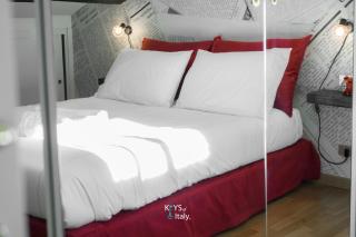 Keys Of Italy - Pontaccio 2 Your Refuge Rouge - Milan - 1