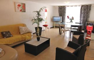 2 Bedroom Stunning Apartment In Gemenos - Gémenos - 8