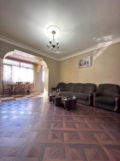 Apartment on Mamikonyants Street - Yerevan - 6