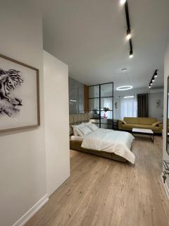Intercontinental Apartments Tirana City Center - Tirana - 2