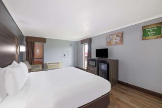 Econo Lodge near The Domain - The Arboretum - Austin - 1