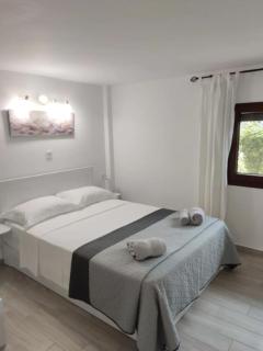 Calma Kourouta Apartments - 8