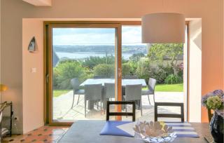 4 Bedroom Cozy Home In Perros-Guirrec - Perros-Guirec - 4