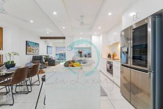 ZEN Crown Towers 3-BR Luxury Pad - 5