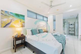 ZEN Crown Towers 3-BR Luxury Pad - 2