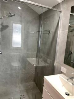 Fully Renovated 3 Bedroom House - 4