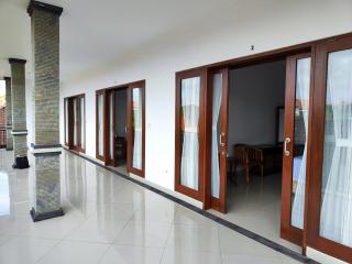 LA Homestay sanur - Sanur - 8