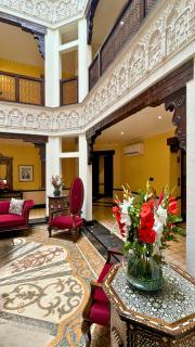 Heritage Luxury Suites All Suite Hotel - Lahore - 5