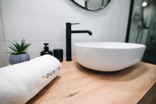 ZatoRest 43 by Housine - 2