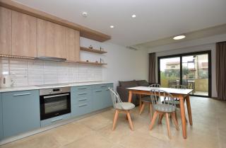 Rosemary Apartments - 4