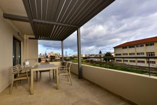 Rosemary Apartments - 1