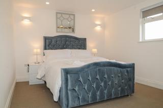 Luxury 5 Star London Apartment - Parking, Garden, nr Greater London Metro Stations - Forest Hill - 8