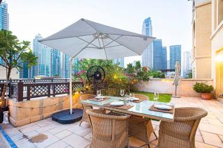 Tranquil Oasis- 2Bedroom, Connected to Dubai Mall - Dubai - 1