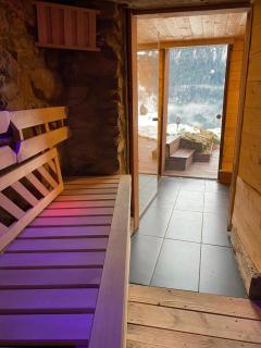 Heidi Chalet - Rossinière - 3