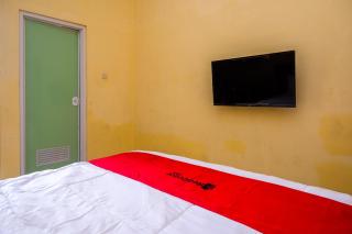 RedDoorz Syariah @ Griya Thamrin Manahan Solo - 9