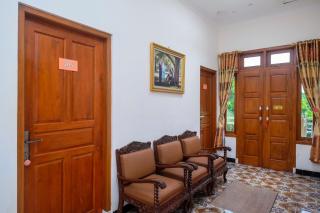 RedDoorz Syariah @ Griya Thamrin Manahan Solo - Solo - 7