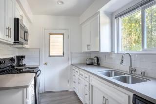 Westwood 2br w in-unit wd LAX-1031 - Los Angeles - 5
