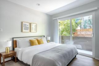 Westwood 2br w in-unit wd LAX-1031 - Los Angeles - 2